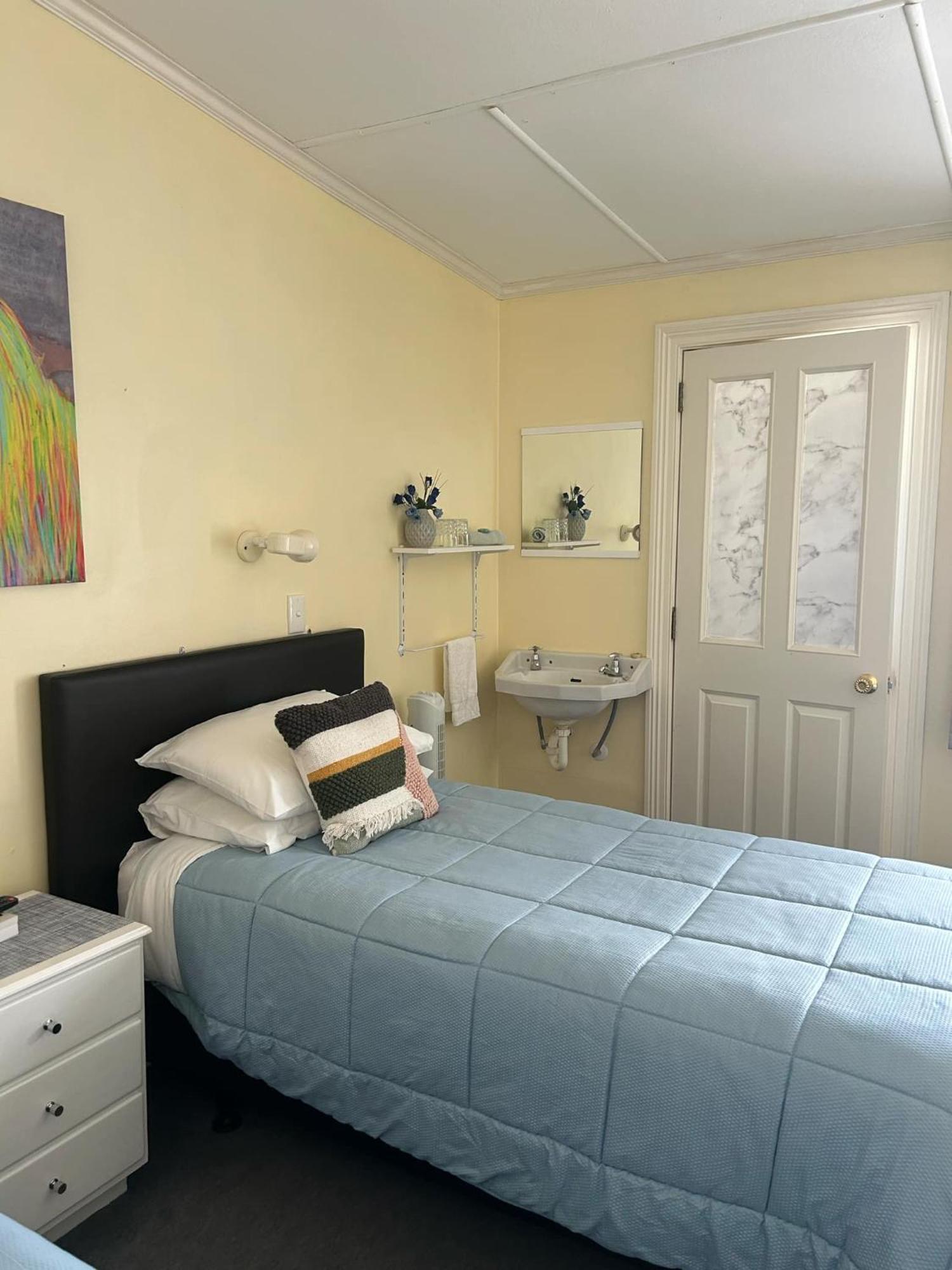 Admirals Lodge Picton Bagian luar foto